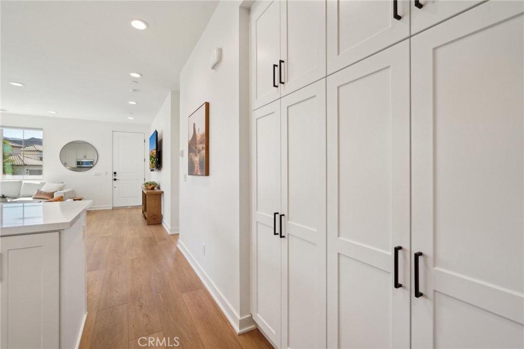 MLS #OC25241745 image #10