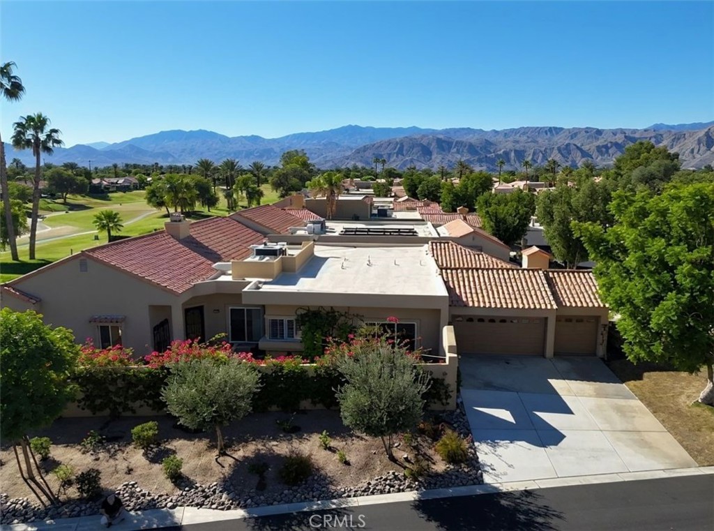 MLS #OC25241892 image #14