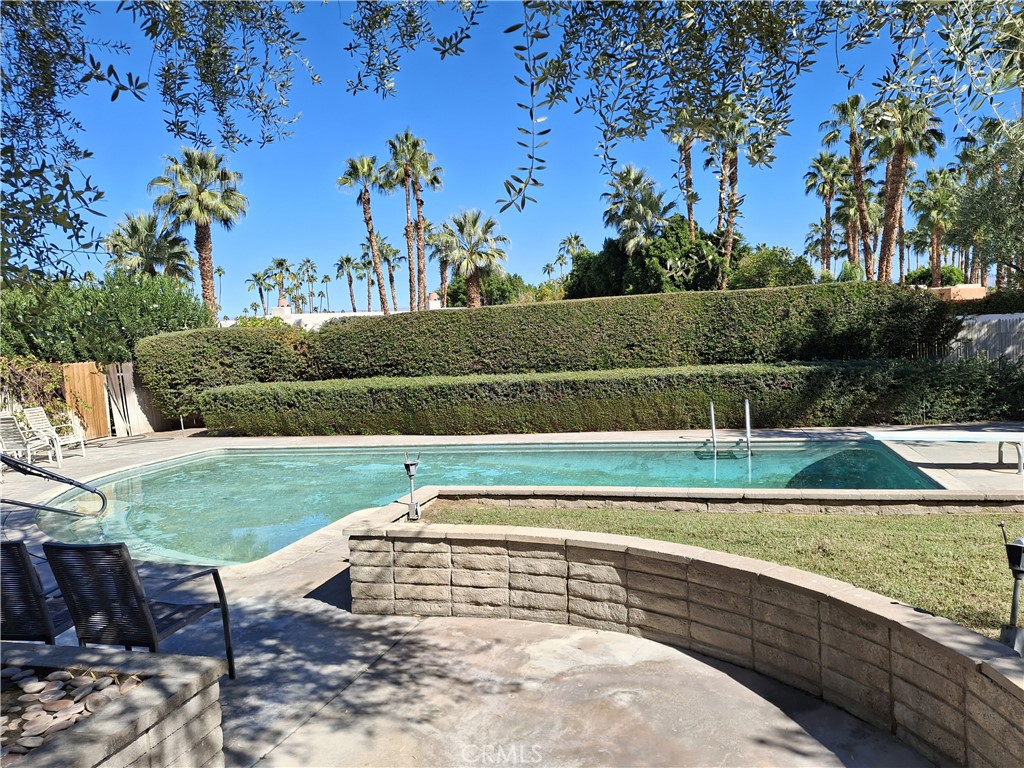 MLS #OC25243739 image #10