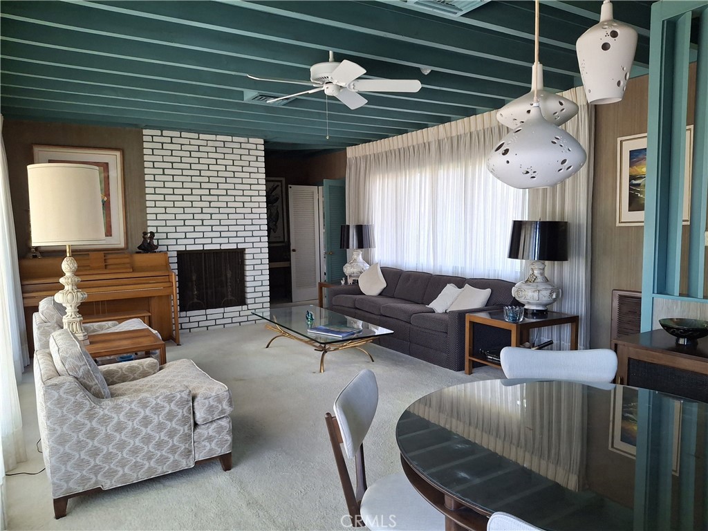 MLS #OC25243739 image #3