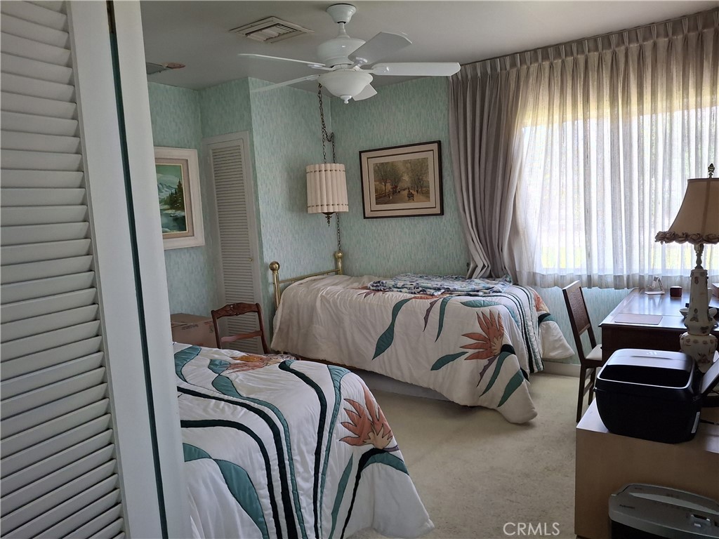 MLS #OC25243739 image #9