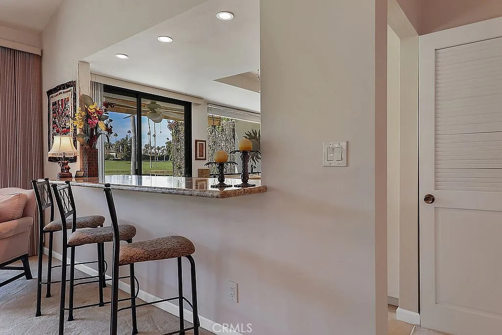 MLS #OC25244932 image #10
