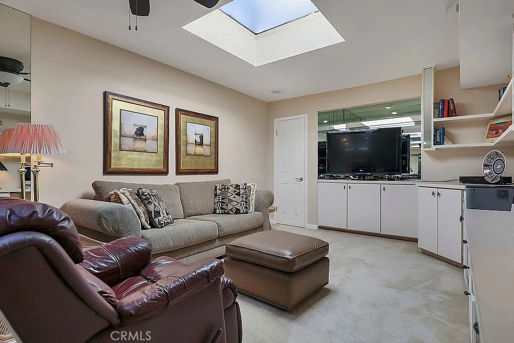 MLS #OC25244932 image #13