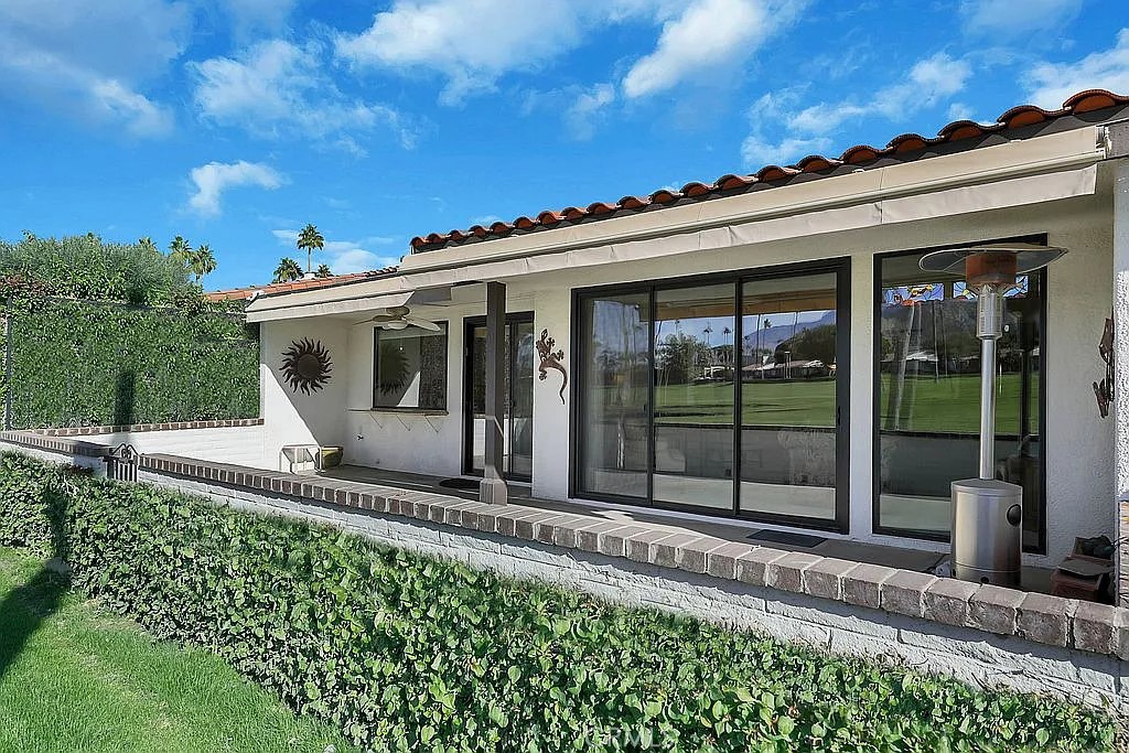 MLS #OC25244932 image #19