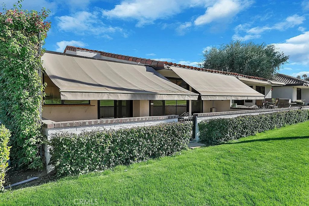 MLS #OC25244932 image #22