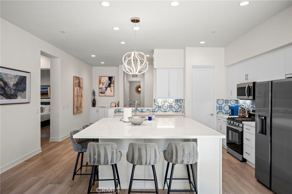 MLS #OC25245423 image #13