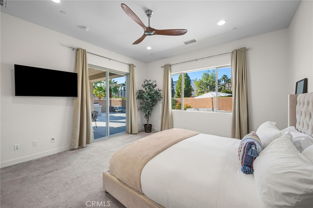 MLS #OC25245423 image #21