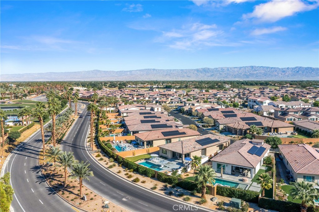 MLS #OC25245423 image #62