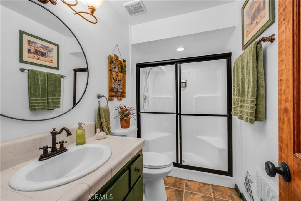 MLS #OC25247911 image #25