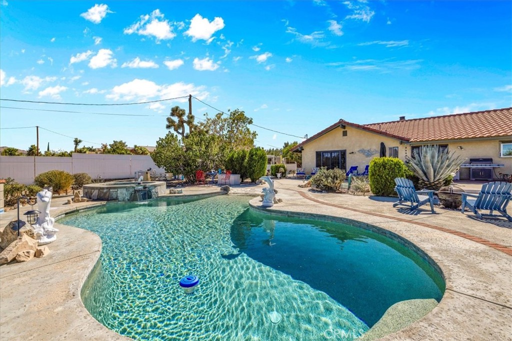 MLS #OC25247911 image #36