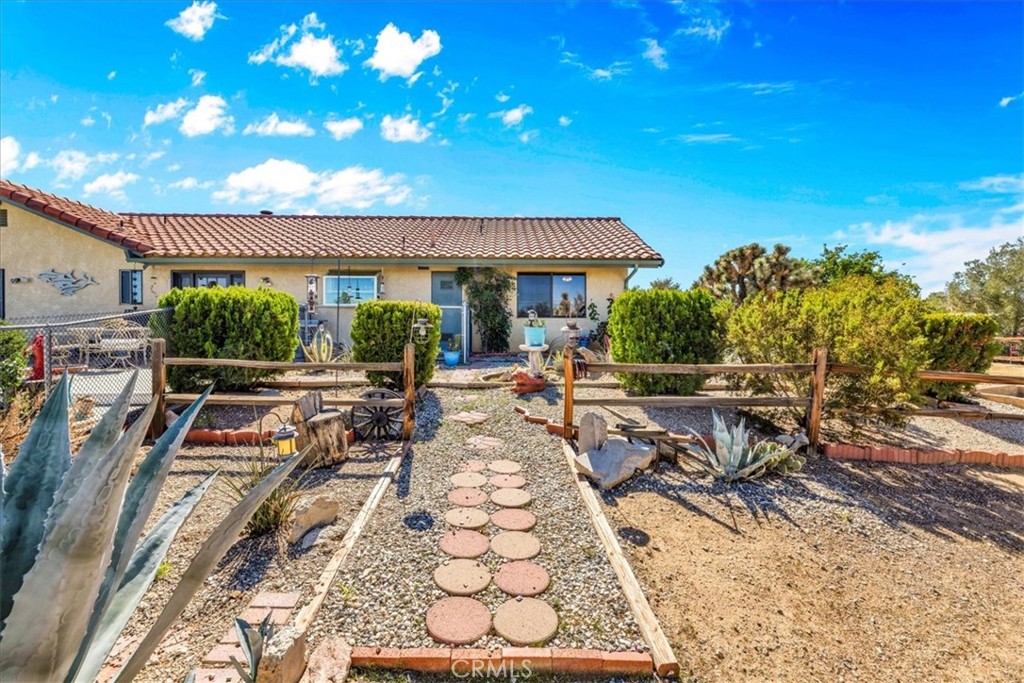 MLS #OC25247911 image #40