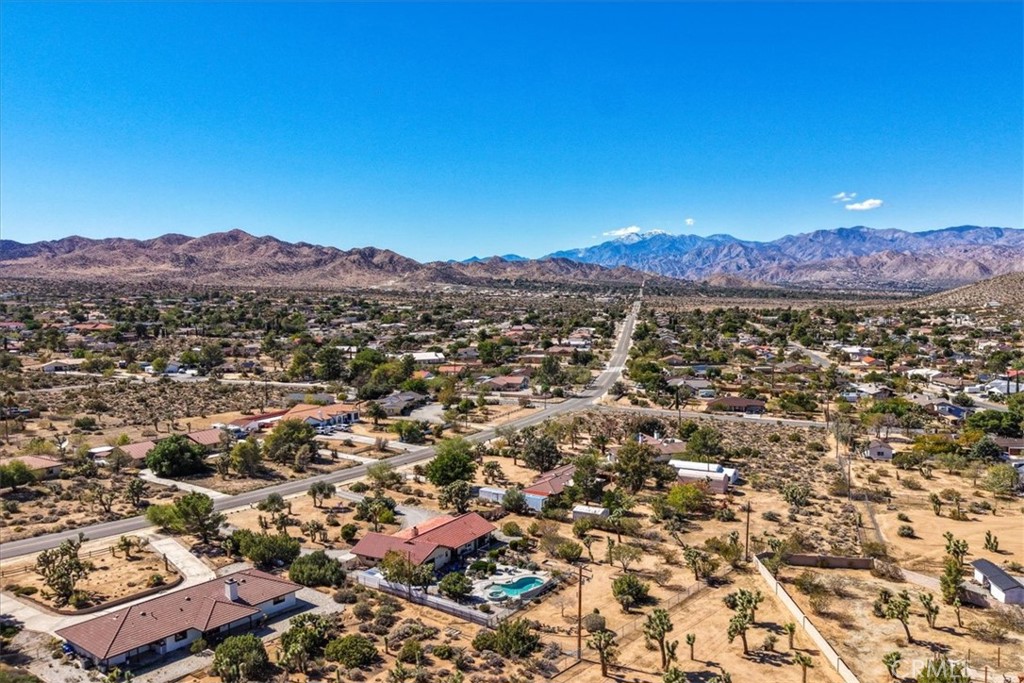 MLS #OC25247911 image #49