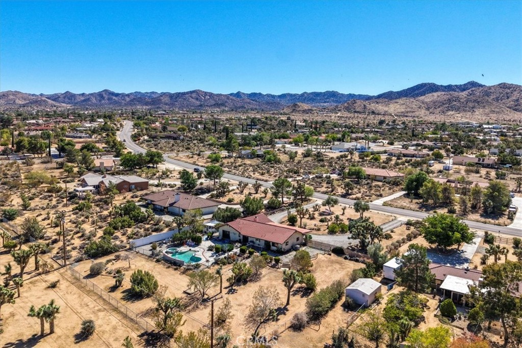 MLS #OC25247911 image #51