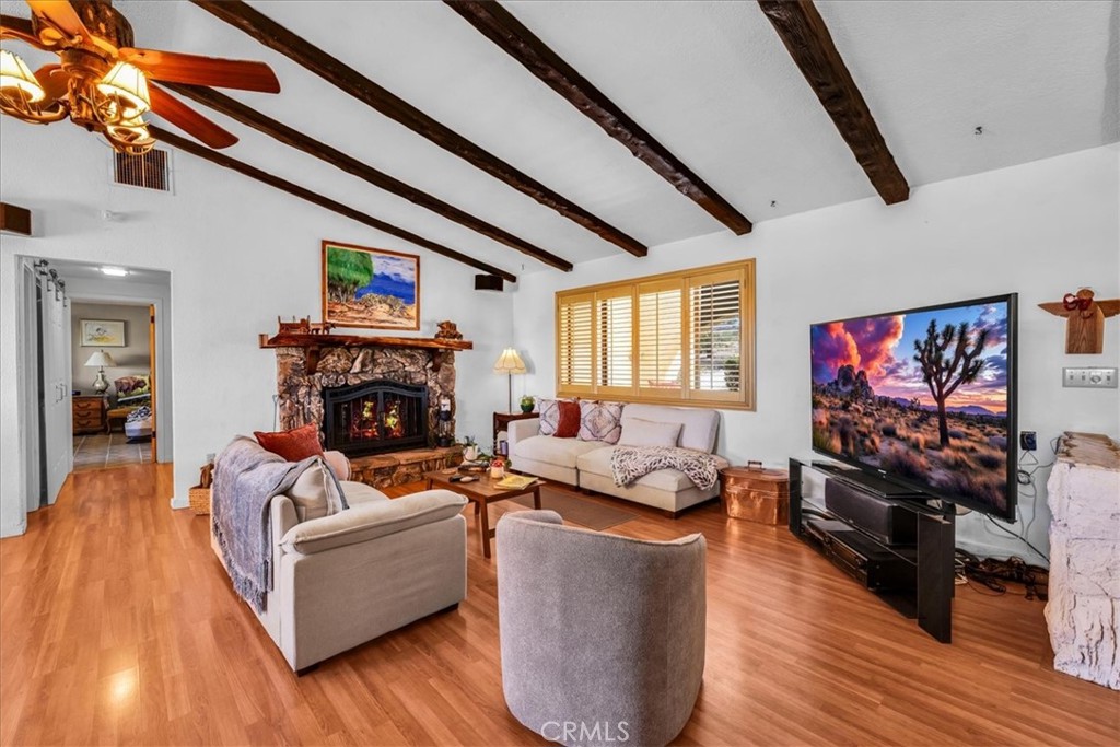 MLS #OC25247911 image #7