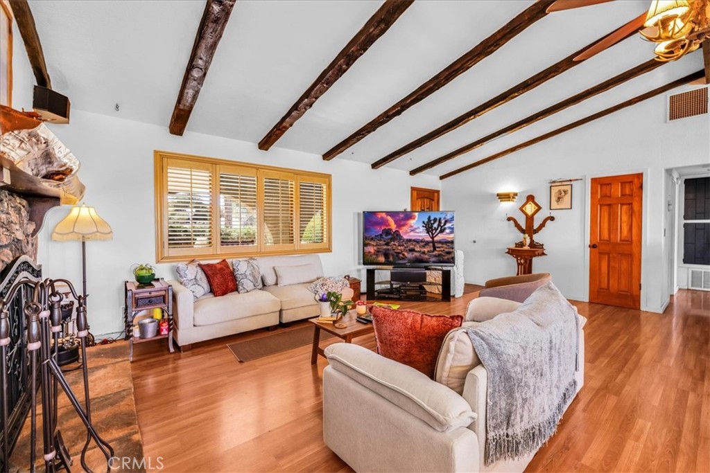 MLS #OC25247911 image #8