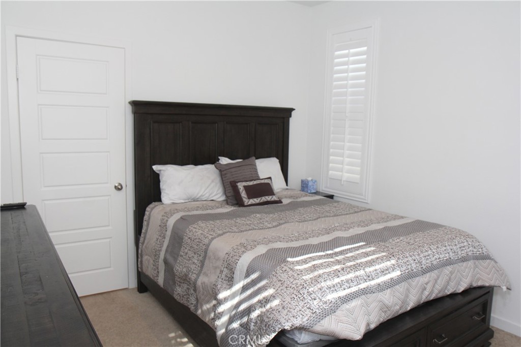 MLS #OC25250176 image #10