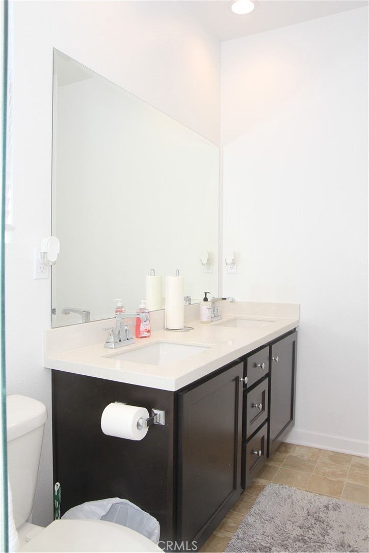 MLS #OC25250176 image #11