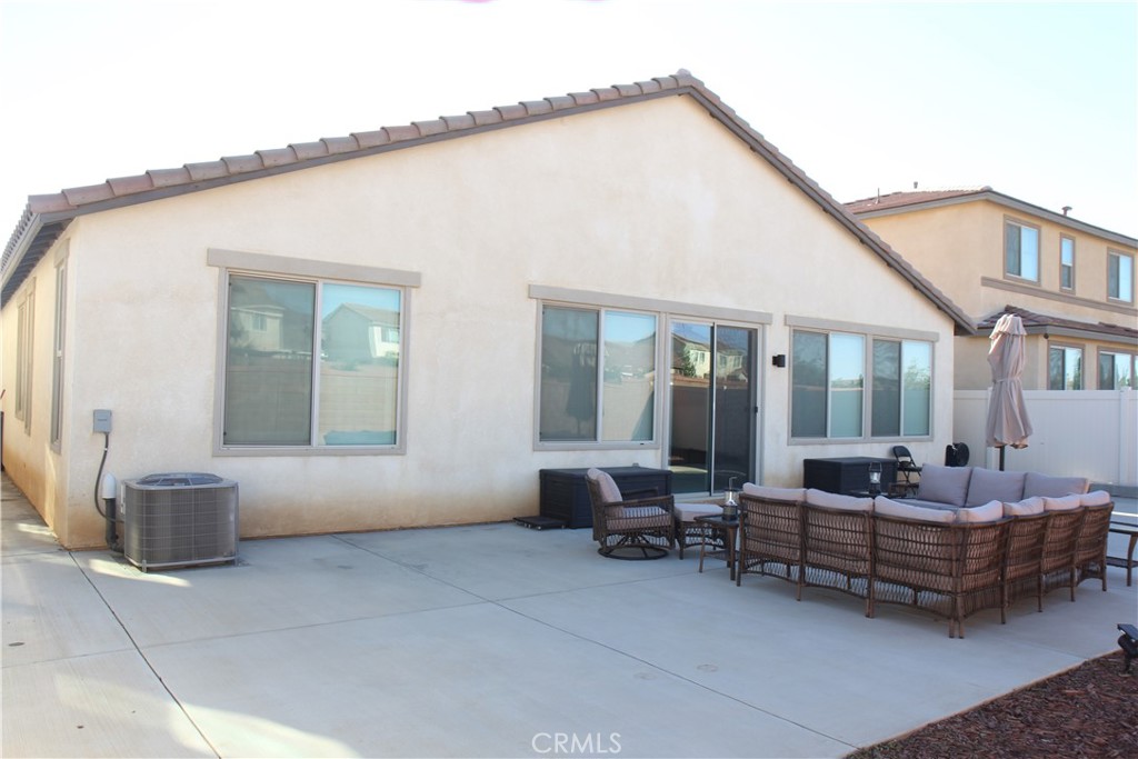 MLS #OC25250176 image #18