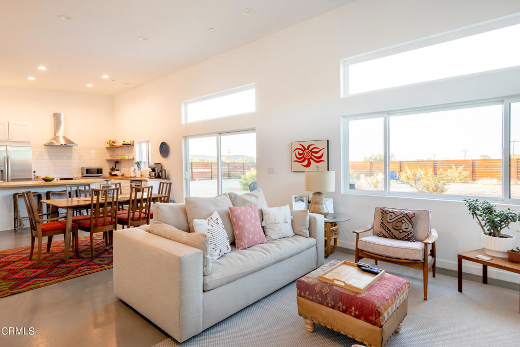 MLS #P1-21684 image #1