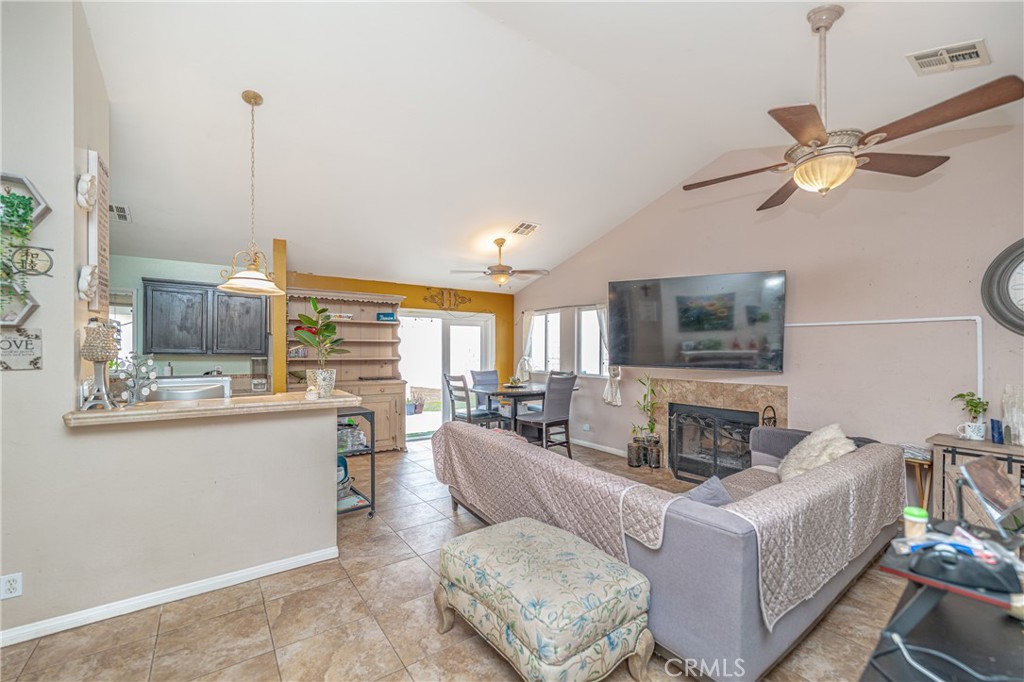 MLS #PW24211570 image #2