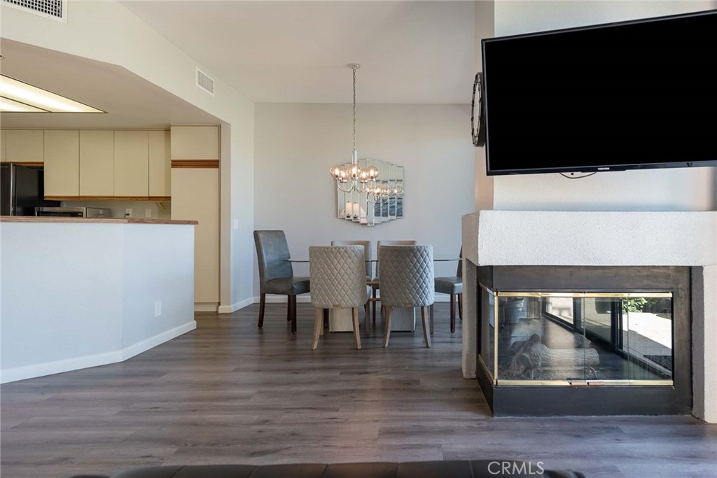 MLS #PW25000593 image #7