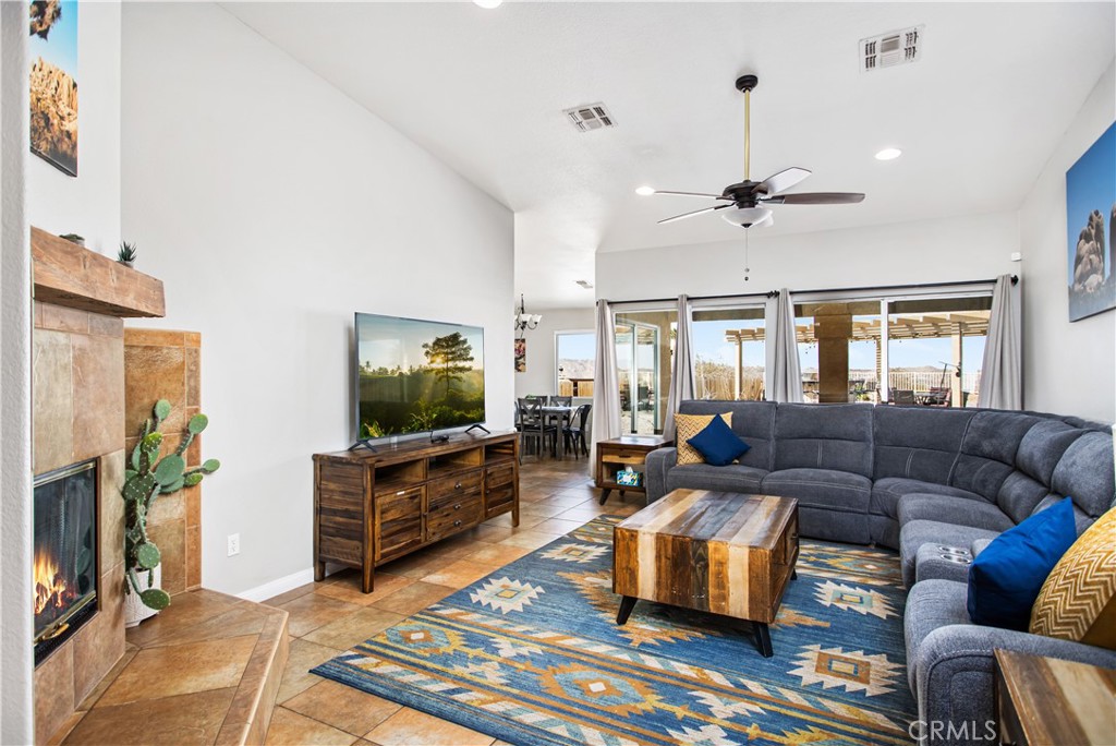 MLS #PW25058956 image #12