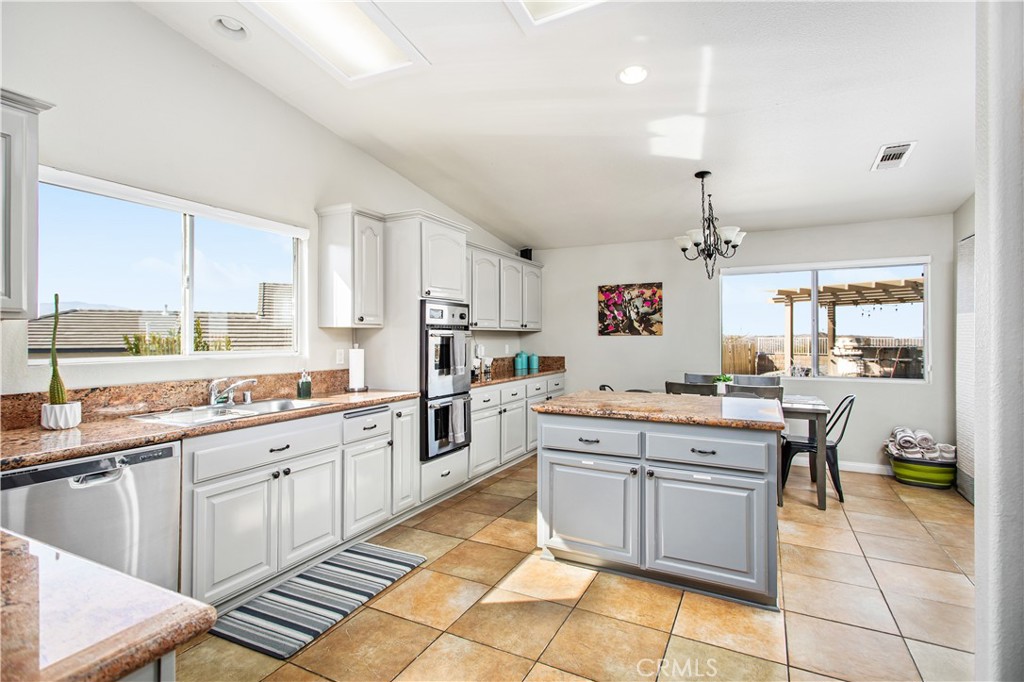 MLS #PW25058956 image #14