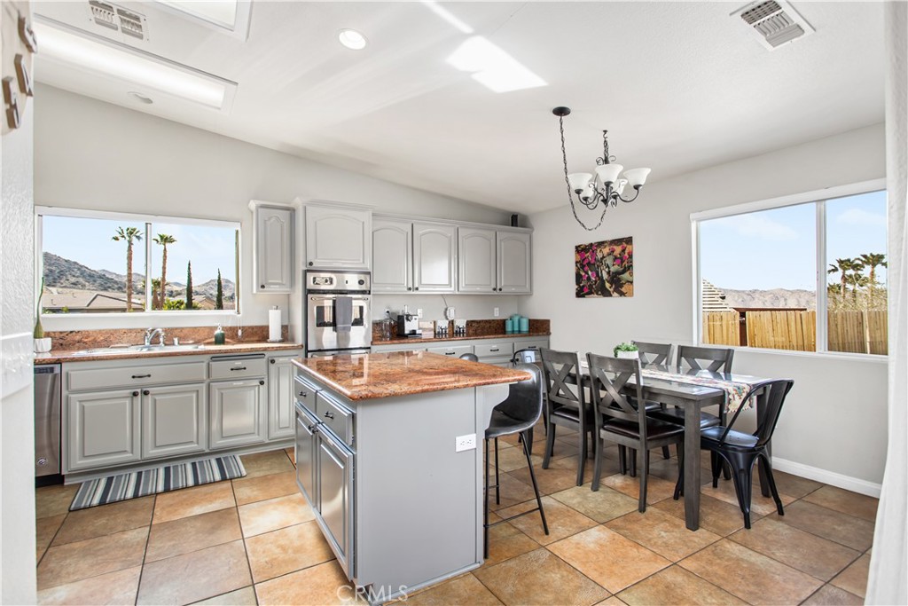 MLS #PW25058956 image #16