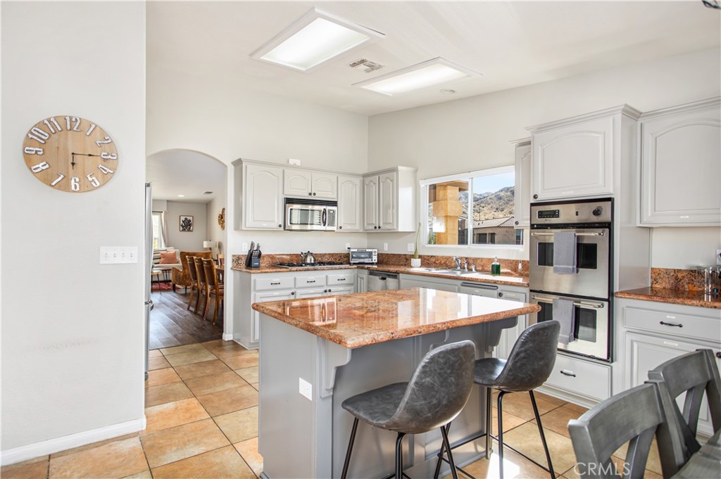 MLS #PW25058956 image #17