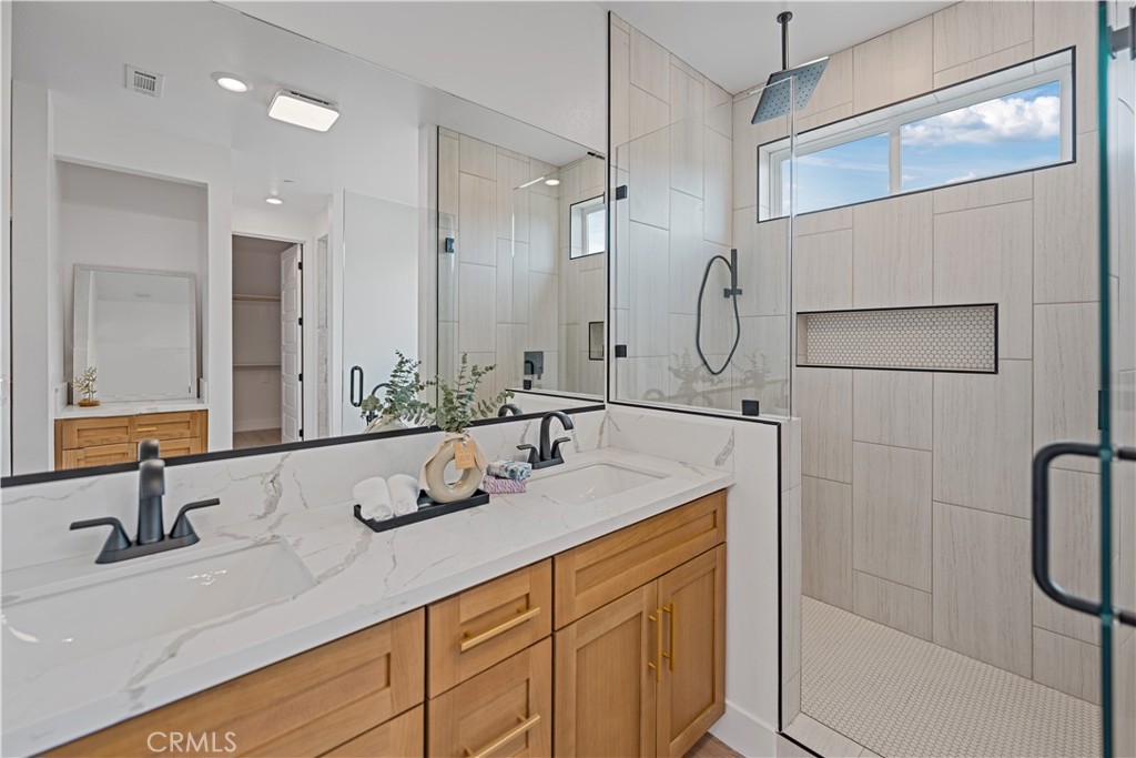 MLS #PW25093391 image #8