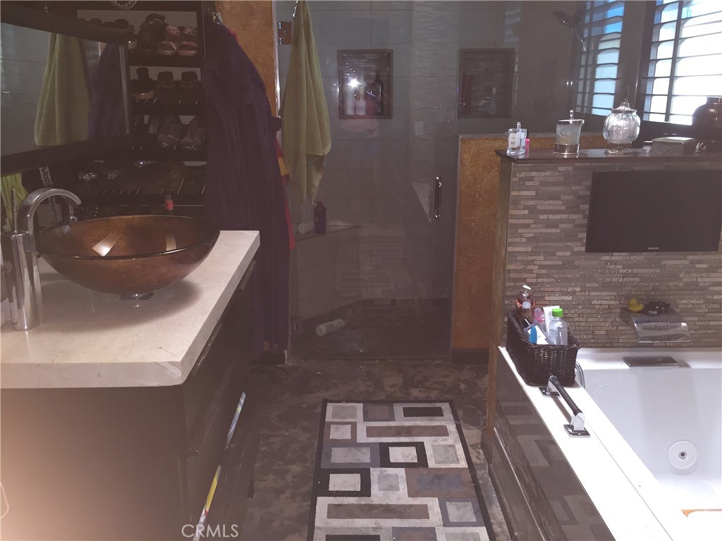 MLS #PW25126234 image #2