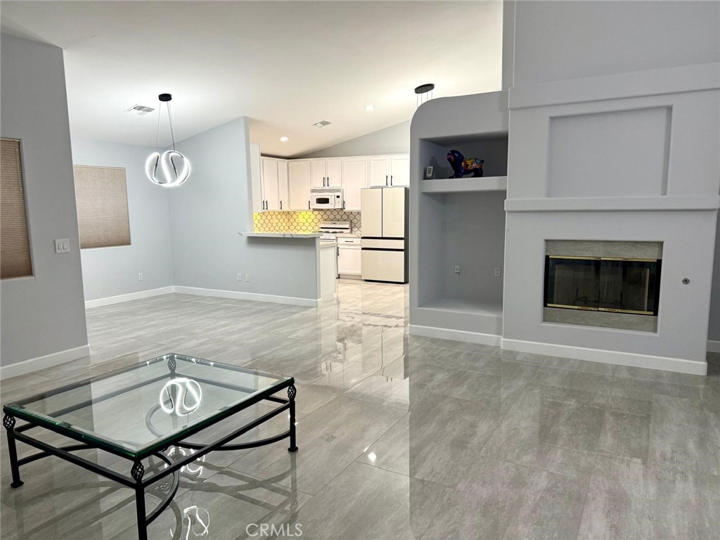 MLS #PW25143527 image #1