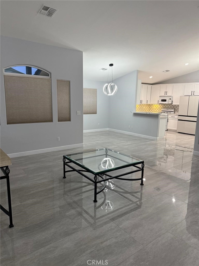 MLS #PW25143527 image #2