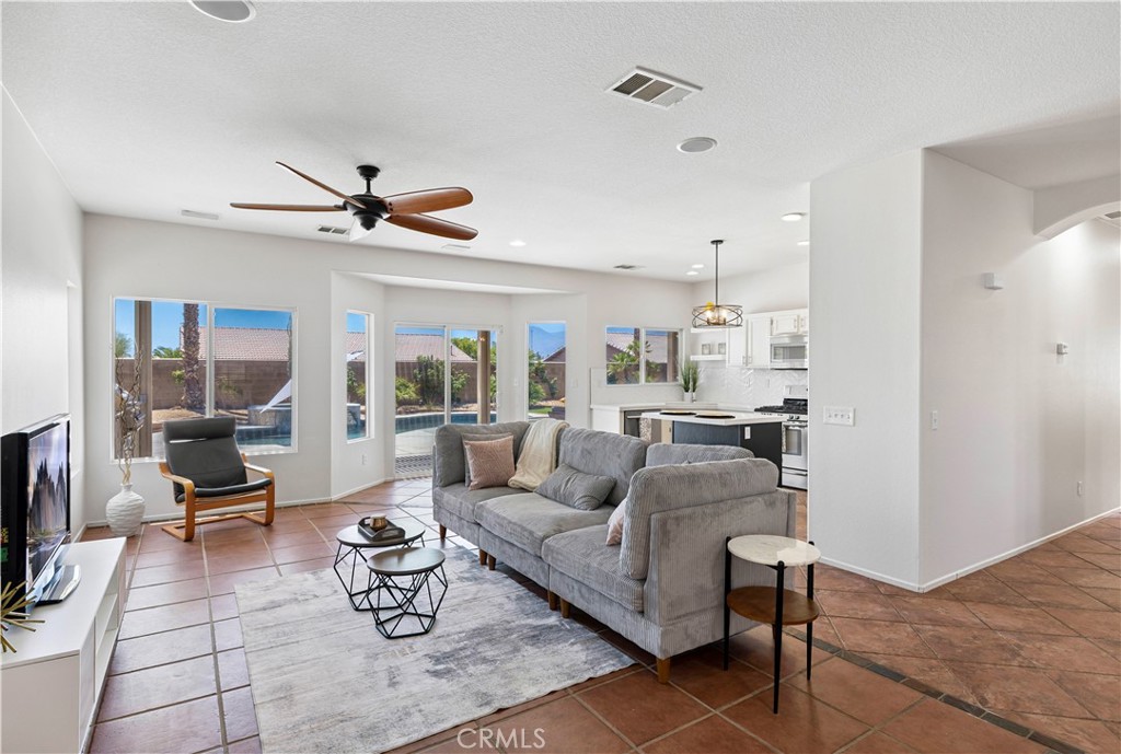 MLS #PW25145254 image #7