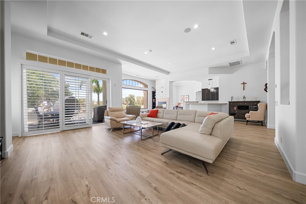 MLS #PW25164338 image #2