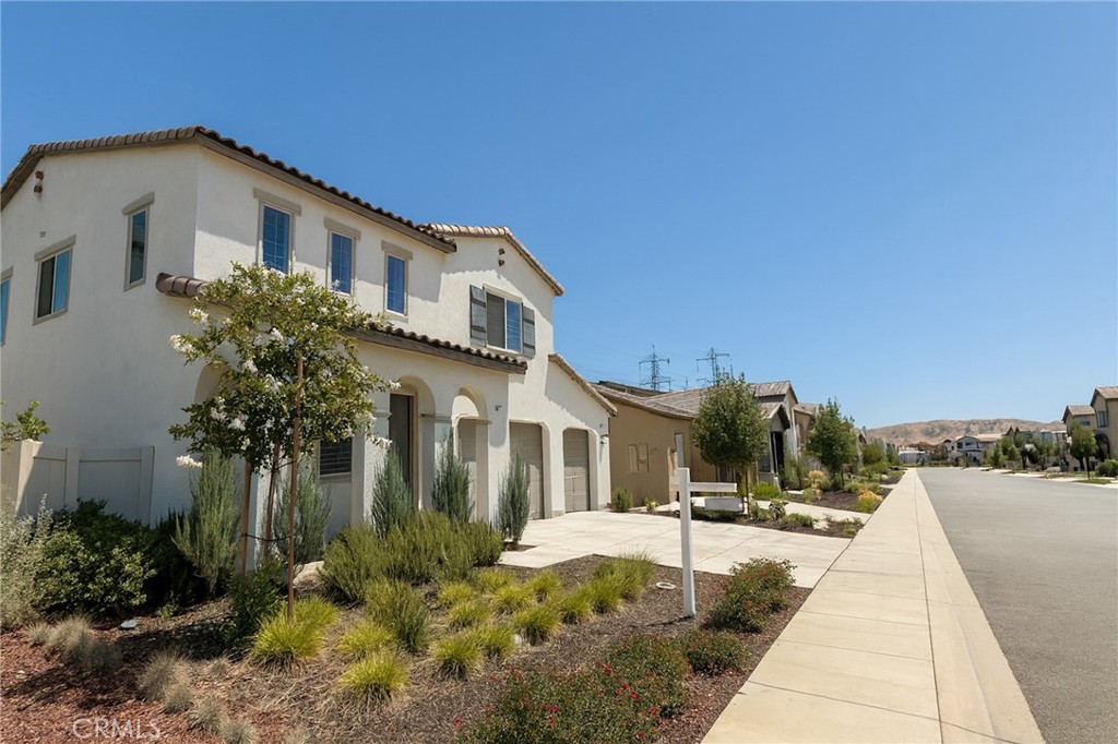 MLS #PW25168202 image #2