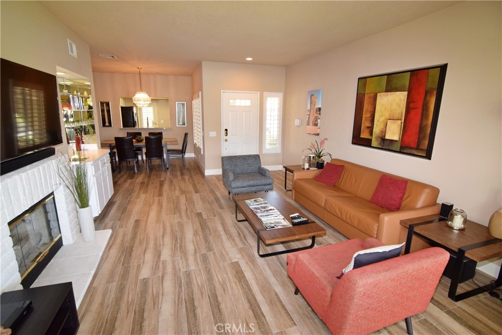 MLS #PW25180448 image #1