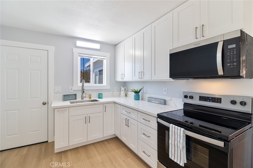 MLS #PW25220636 image #0