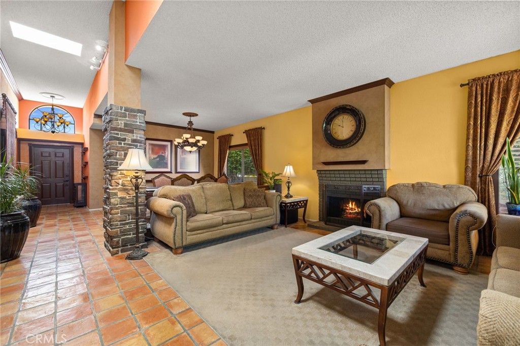 MLS #PW25223377 image #8