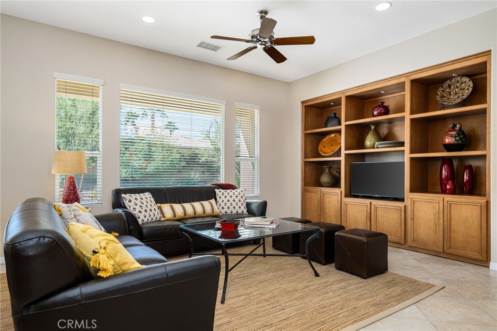 MLS #PW25227516 image #4