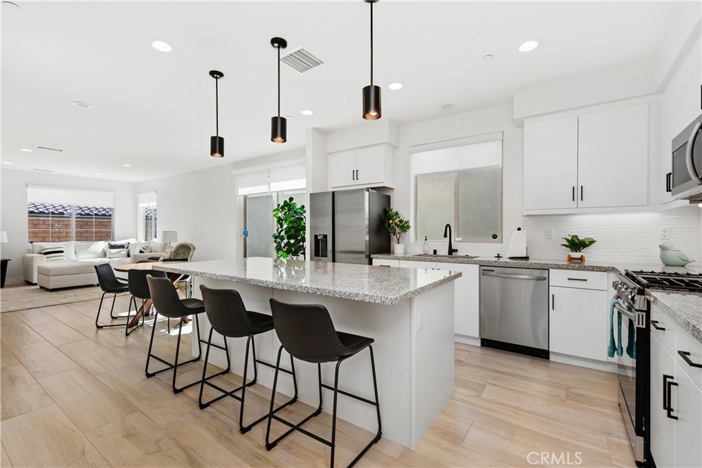 MLS #PW25232651 image #6