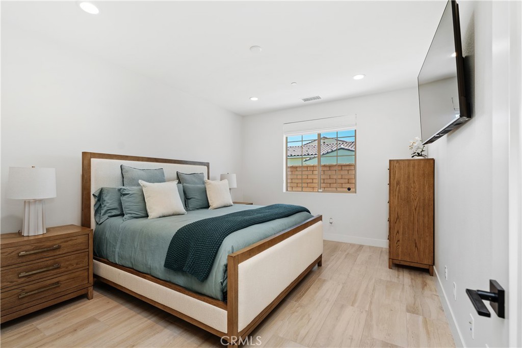 MLS #PW25232651 image #9