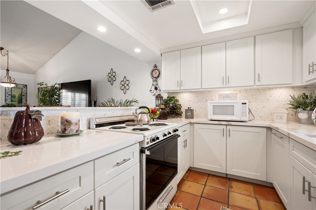 MLS #PW25245595 image #16