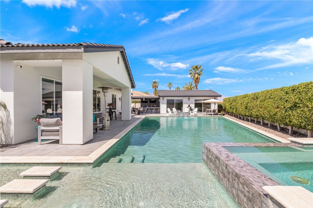 MLS #SB25169646 image #1