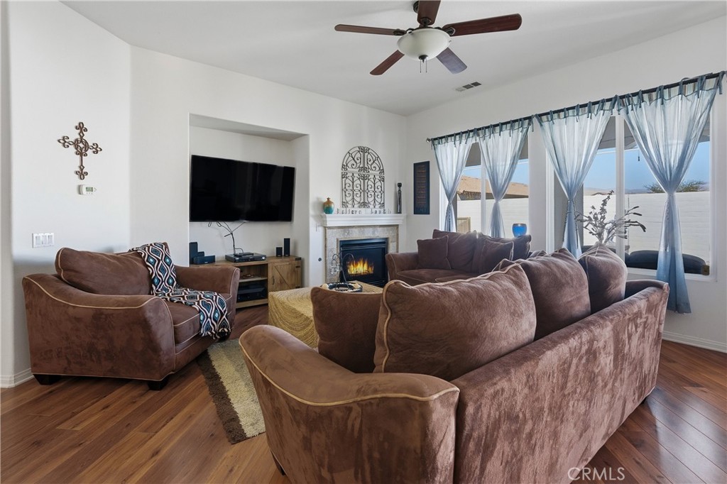 MLS #SB25242660 image #8