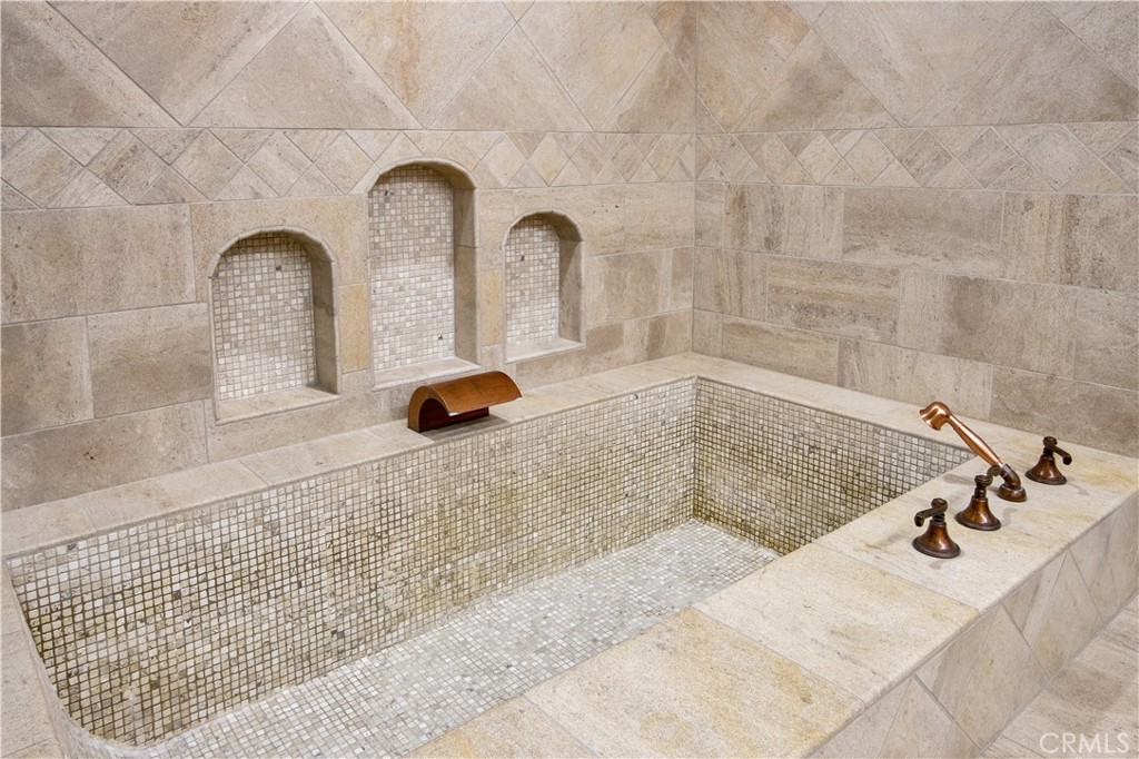 MLS #SR25054338 image #26