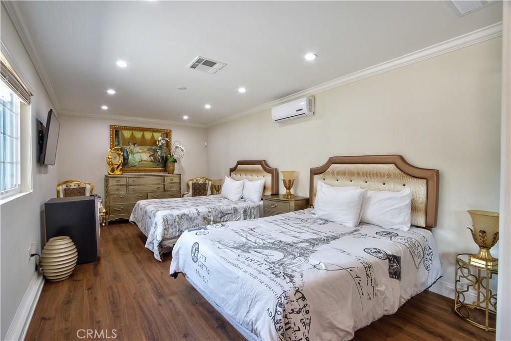 MLS #SR25054338 image #34