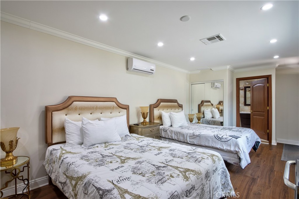 MLS #SR25054338 image #35