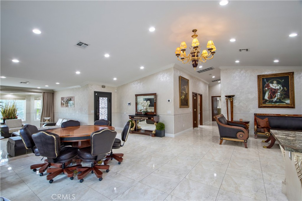 MLS #SR25054338 image #4