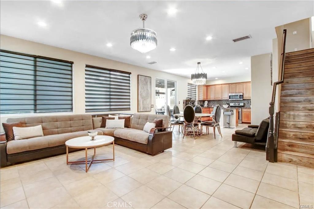 MLS #SR25060313 image #6